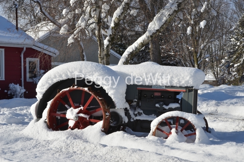 Tractor Bloomfield Winter #3422