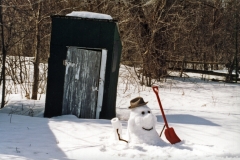 Snowman Outhouse #414