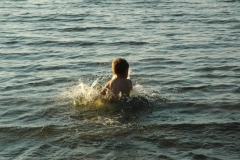 Sandbanks Boy Splashing #1578