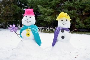 Snowmen-Hats-Pink-Yellow-3838.JPG