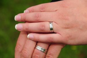 Hands Wedding Rings #2549