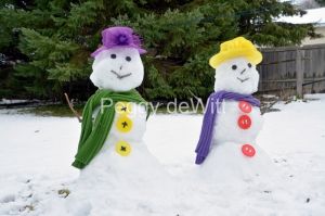 Snowmen-Hats-Purple-Yellow-3839