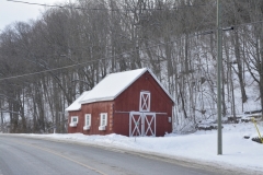Barn-Red-Waupoos-3647