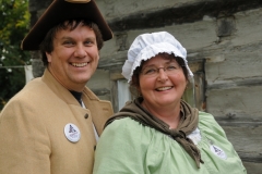 Pioneer Days Loyalist Couple #2062