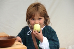 Pioneer Days Loyalist Girl #2064