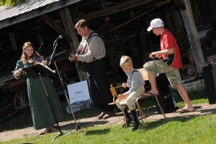 Pioneer Days Musicans Playing #2109