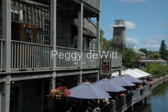 Perth-Tay-River-Umbrellas-1403