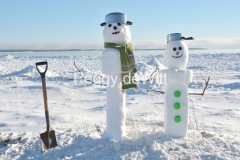 Snowmen Sandbanks Shovel #3505