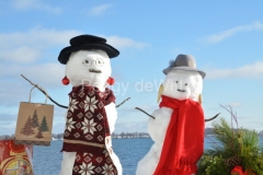 Snowmen-Gifts-Closeup-3983