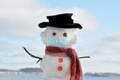 Snowman-Covid-Red-Scarf-Closeup-3977